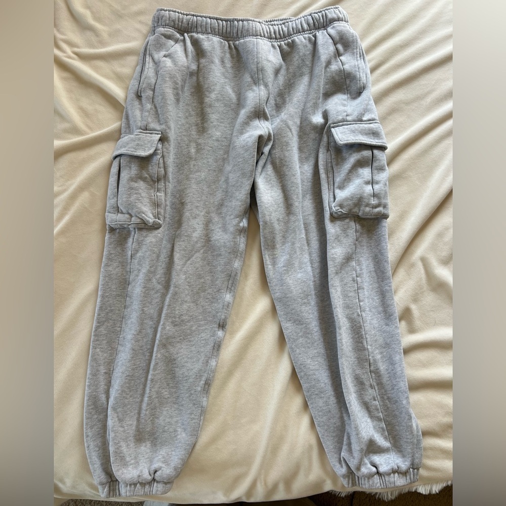 Lululemon Scuba Mid Rise Oversized Cargo Jogger